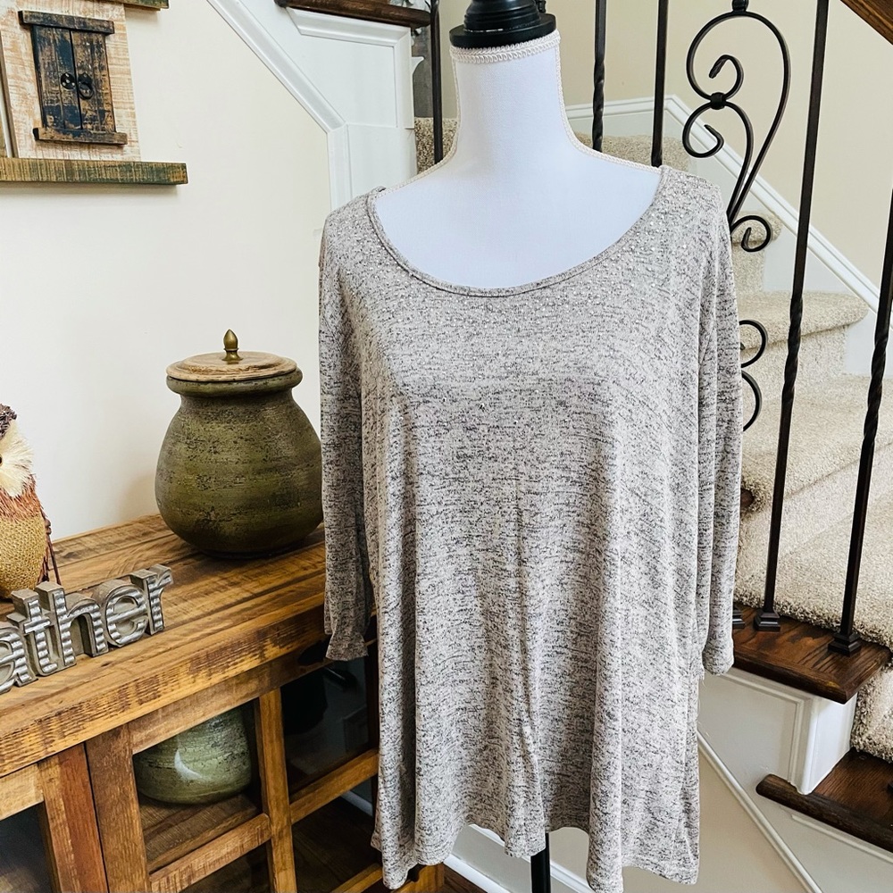 Obsession Tunic Top Gray